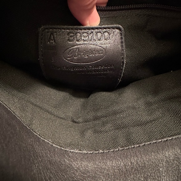 Brighton black leather shoulder tote - Picture 9 of 9